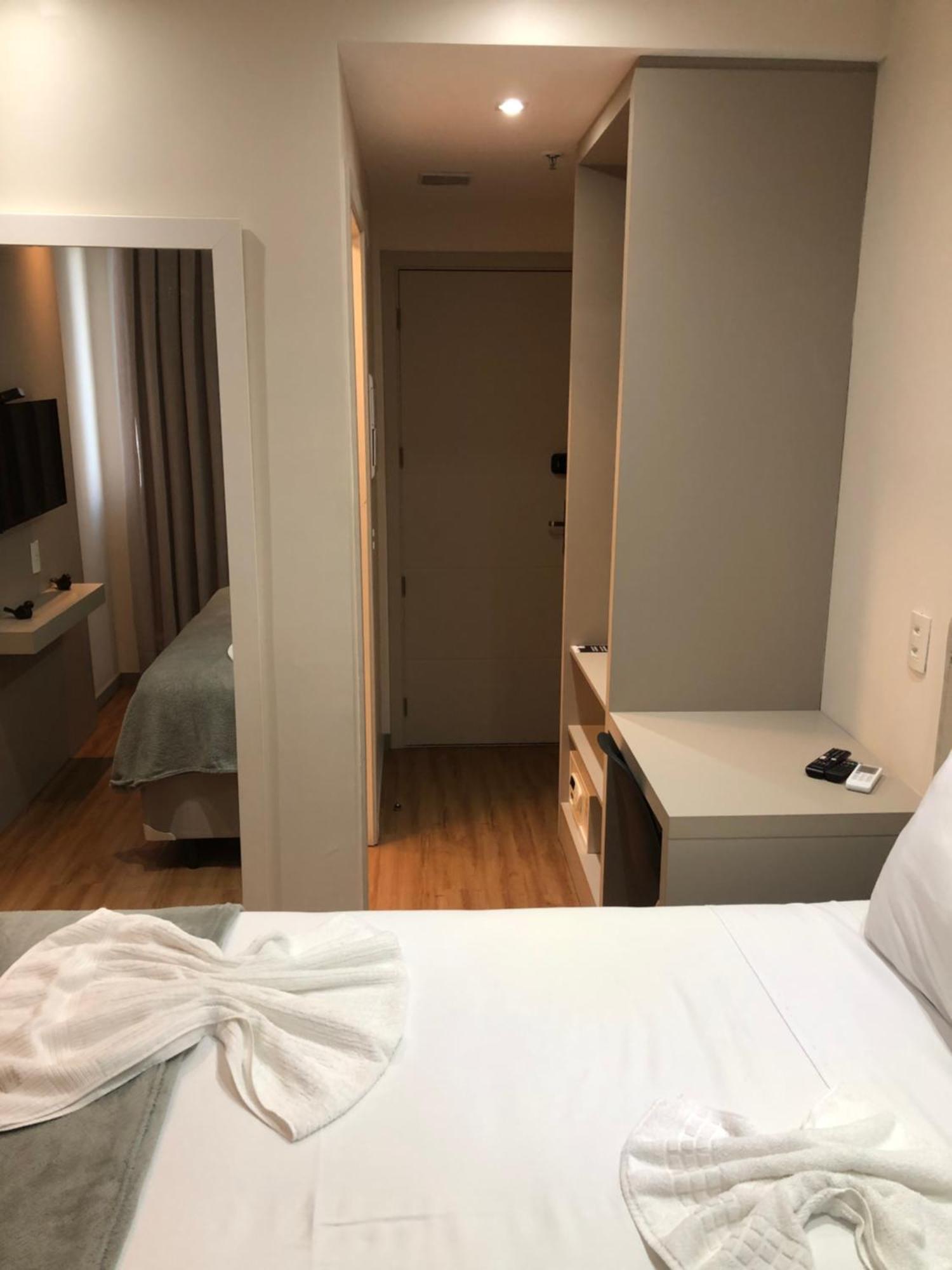 Apart-Hotel Trueamerica Кампус дус Гойтаказиш Екстериор снимка